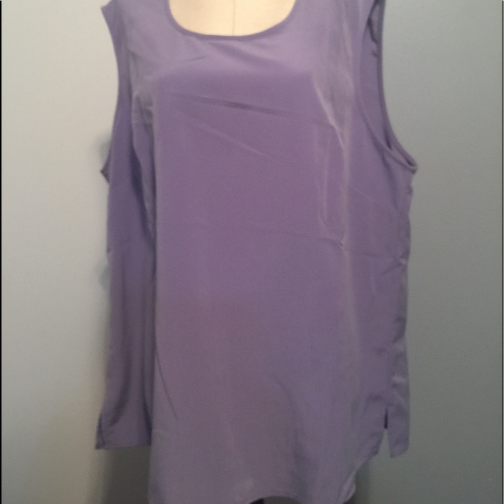 3/$15, Women’s plus size tank top🌹